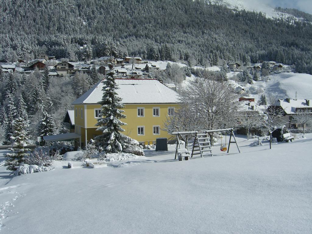 Gartenpension Lindenbauer Bad Bleiberg Exterior foto