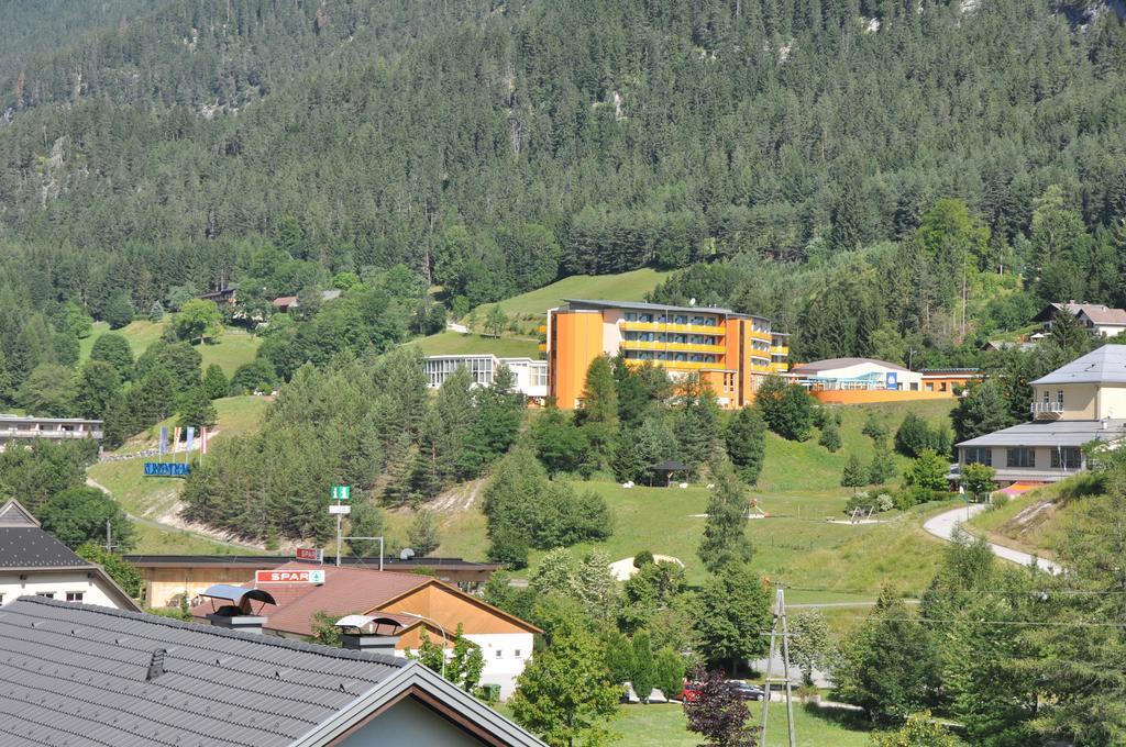 Gartenpension Lindenbauer Bad Bleiberg Exterior foto